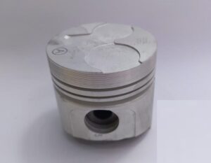 Piston Kubota D905 72mm Bolt 22mm  2x1.5x4mm 16224-21110 1622421110